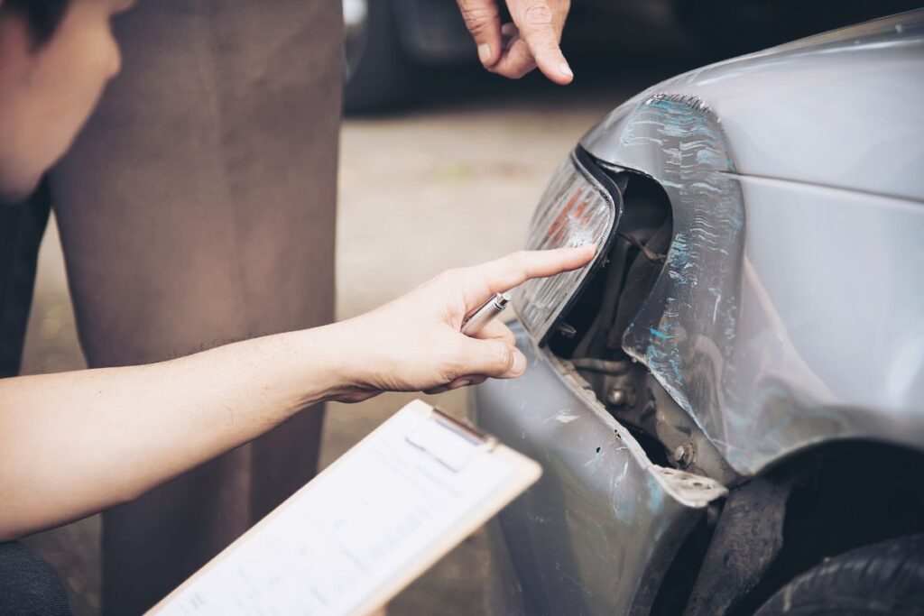 Seguro Youse Seguros Auto oferece coberturas flexíveis e descontos significativos. Personalize e proteja seu veículo.